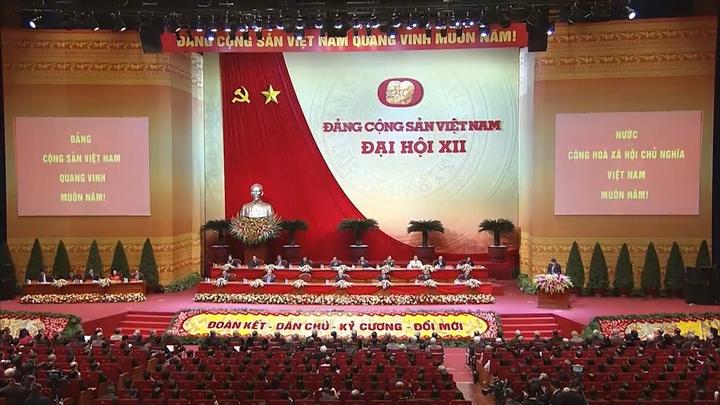 2. Tiêu đề: [Hotspot Matrix]: Tại sao Sự Nghiệp Chướng của Pháo trở thành xu hướng
