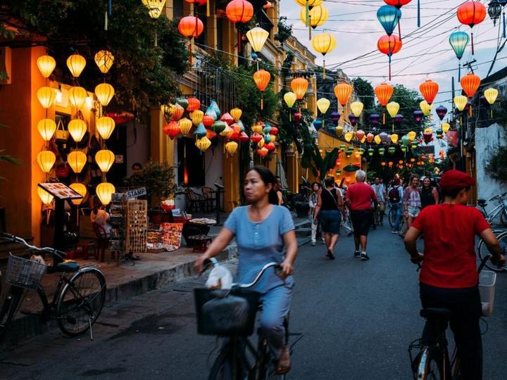 Hotspot Matrix: Biến 2 nàng dâu hào môn hot nhất thành cơ hội marketing đột phá