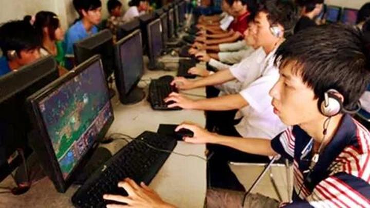Hotspot Matrix: Biến Học sinh chuyên Toán đi bán thành cơ hội marketing đột phá